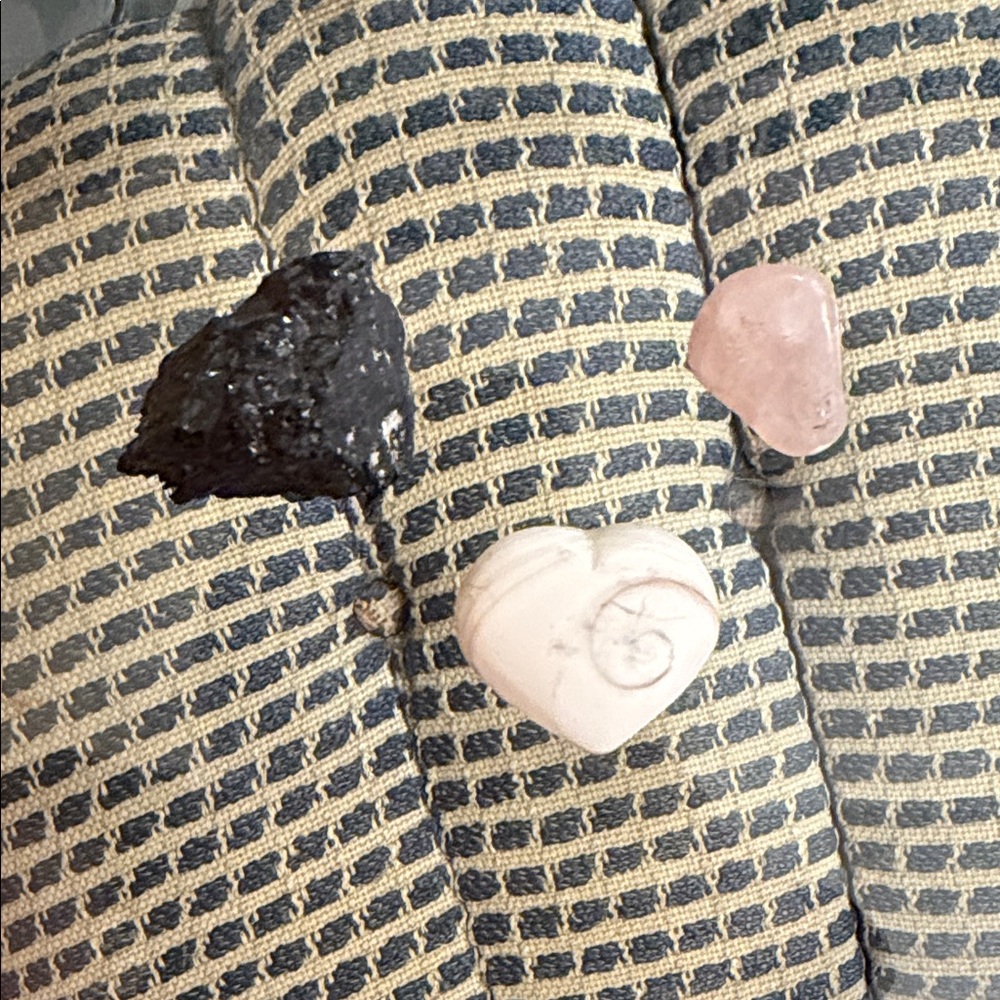 Hand-Carved Heart Stone + Rose Quartz & Black Raw Stone Trio